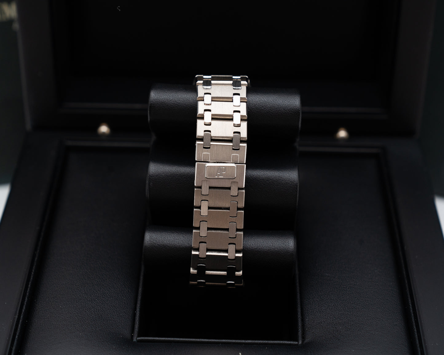 Audemars Piguet Royal Oak 39mm 25860IS.OO.1110ST.04 Chrono City of Sails E-Serial