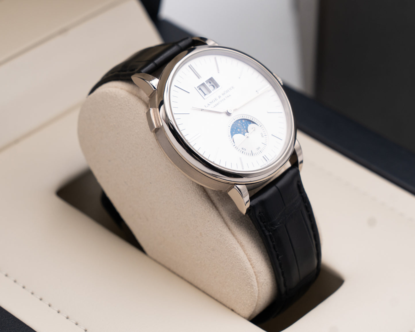 A. Lange & Söhne 384.026 Saxonia Moon Phase White Gold 2022