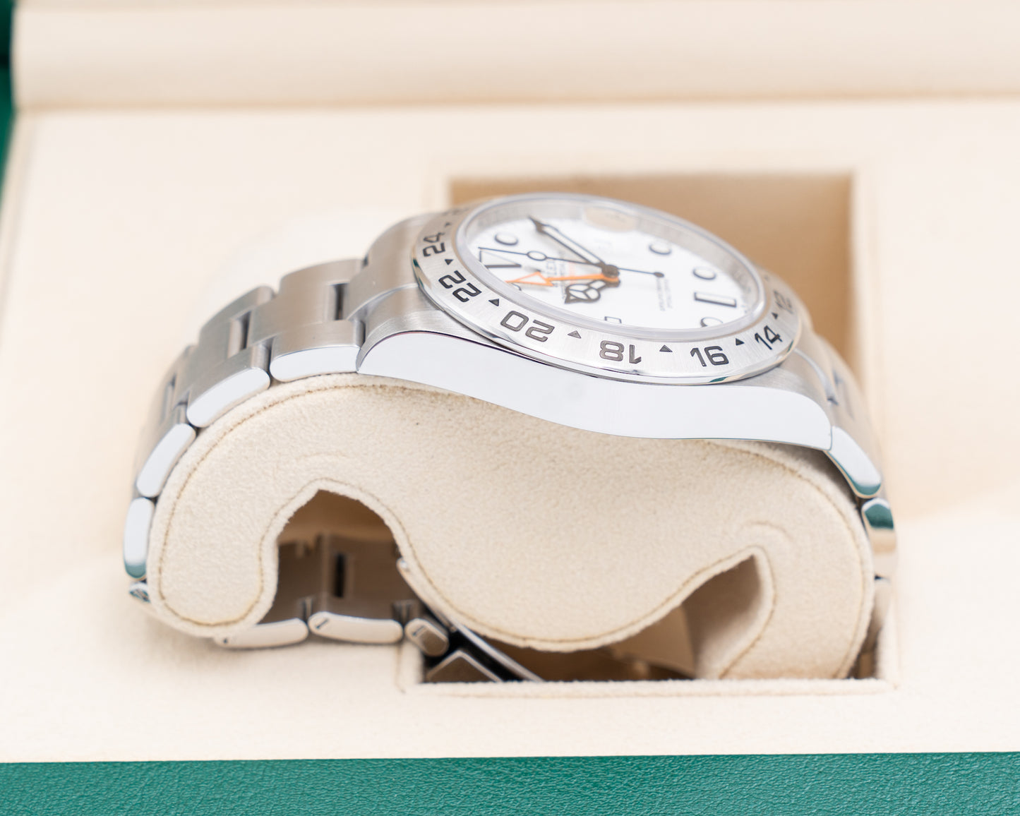 Rolex Explorer II 42mm 226570 White Polar 2024