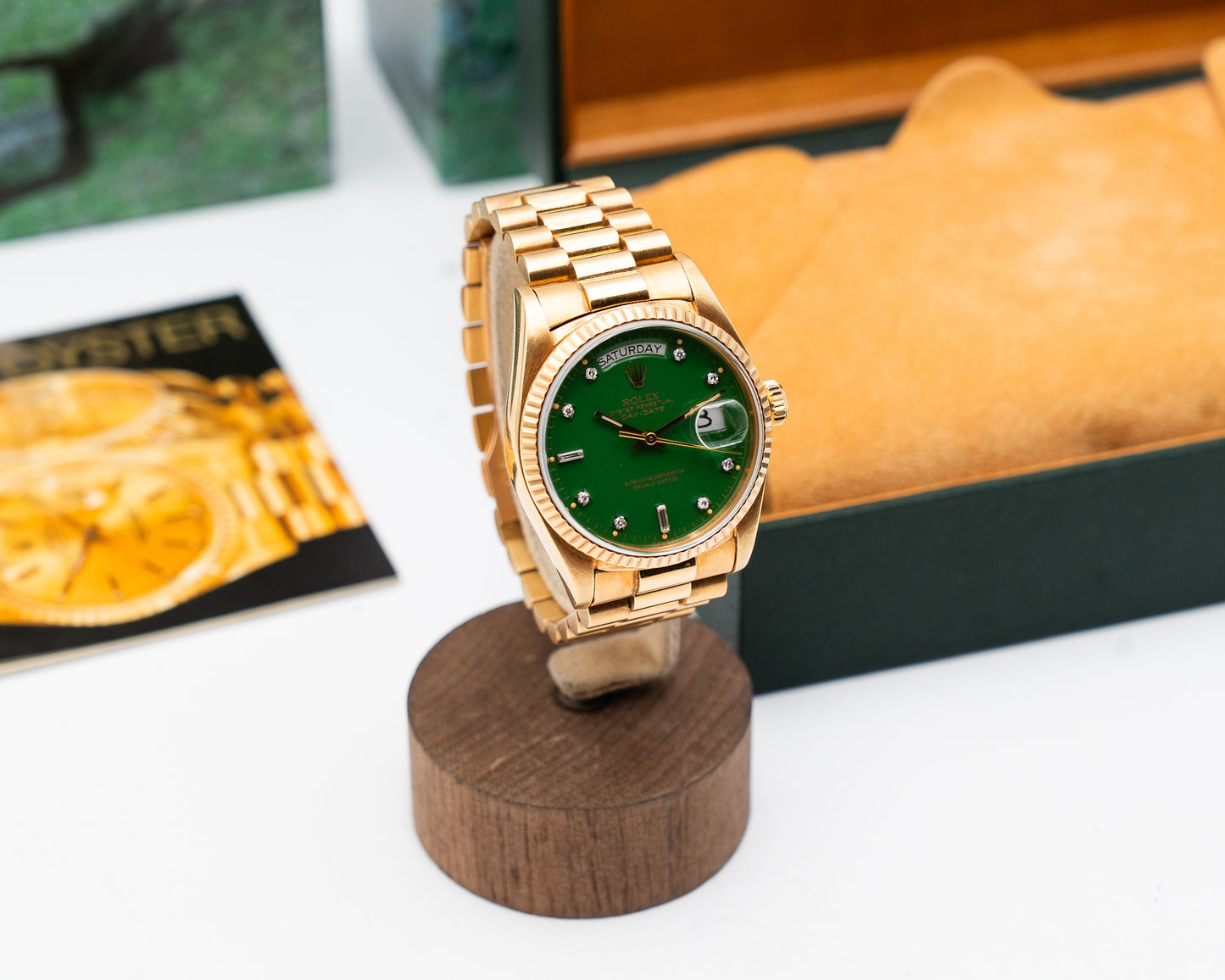 Rolex Day-Date 36mm 18038 Yellow Gold Green Stella Light Spider Web Cracks on Dial Diamonds 1988