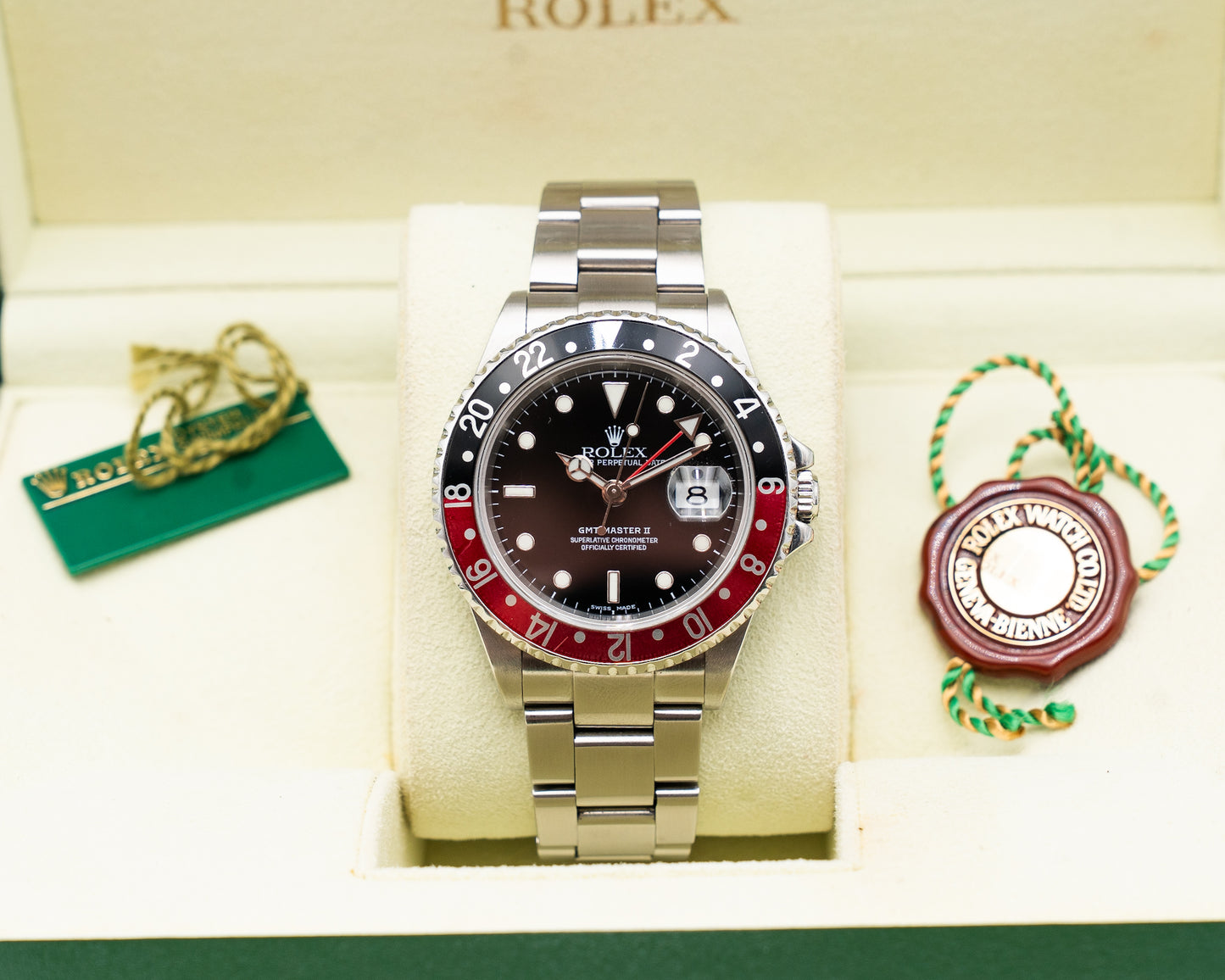 Rolex GMT-Master II 40mm 16710 Coke No Holes with lucky crown 2004 with RSC Card