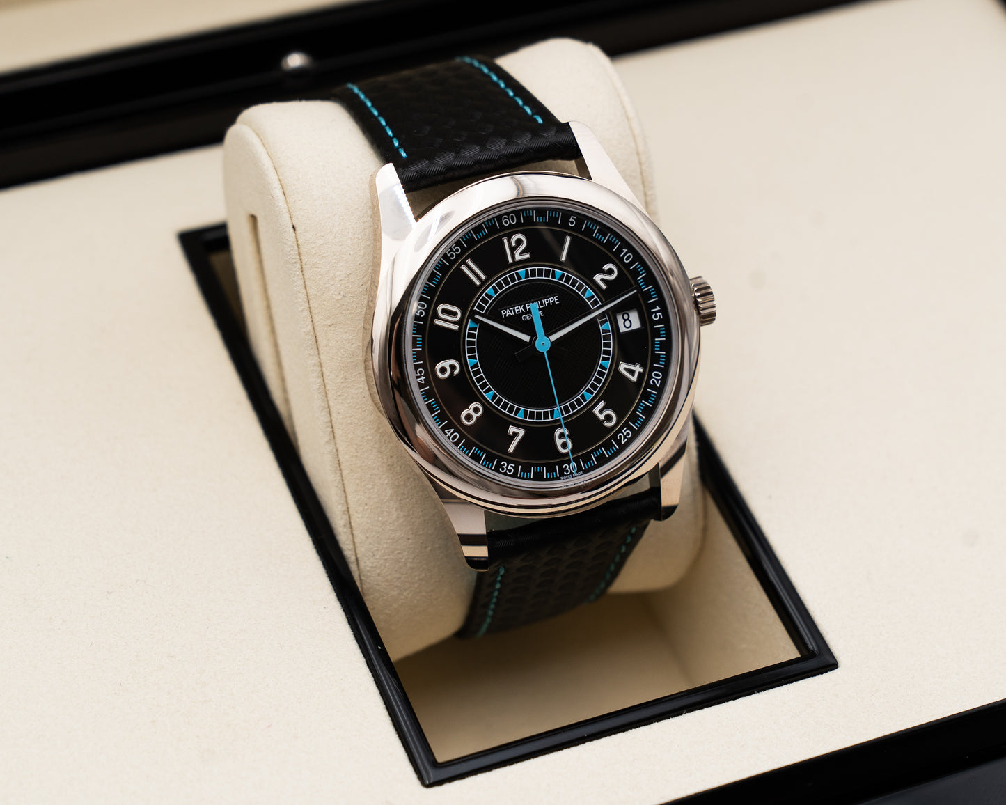 LIKE NEW Patek Philippe Calatrava 6007G Black and Blue 2025