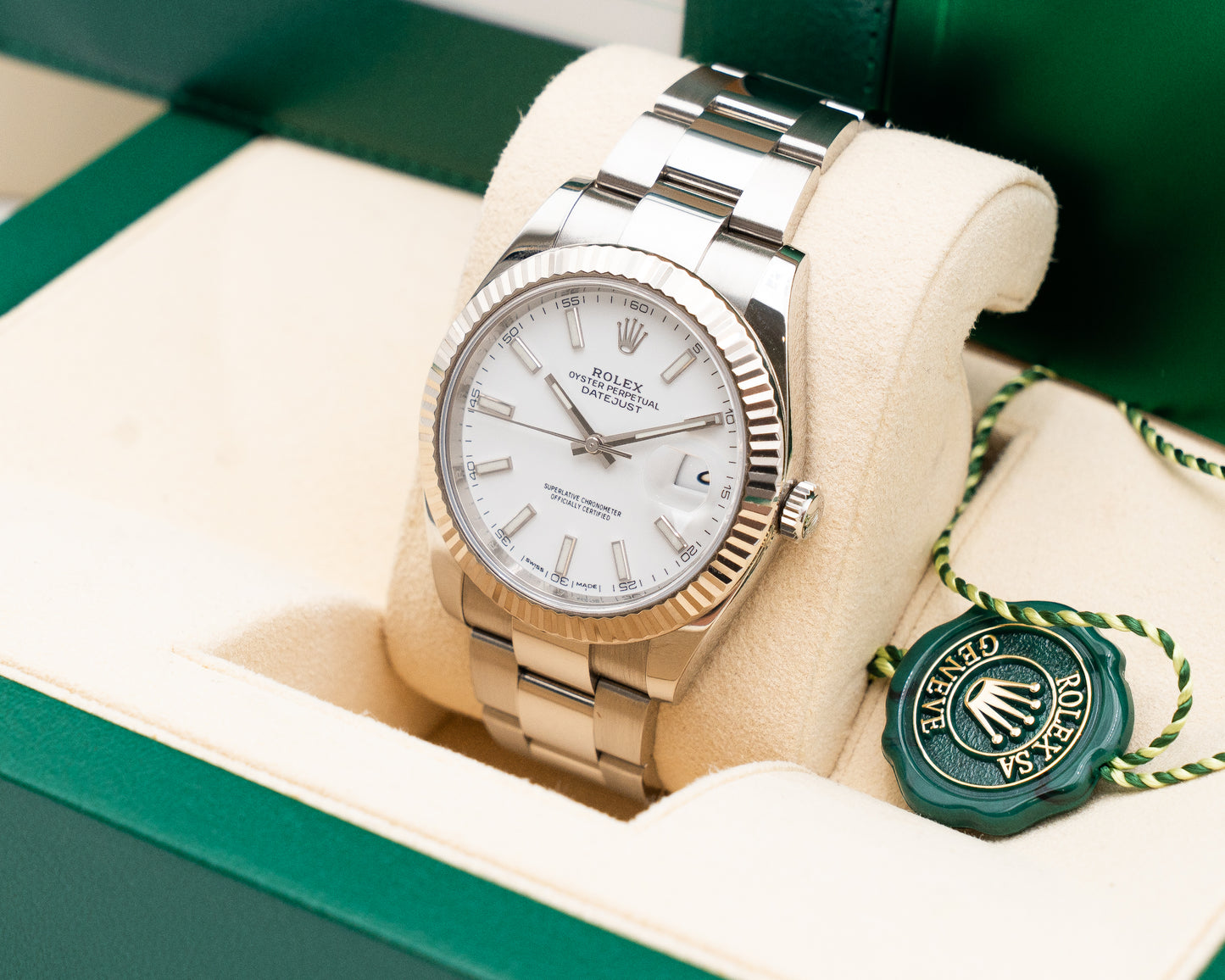 Rolex Datejust 41mm 126334 White Index Fluted on Oyster 2018