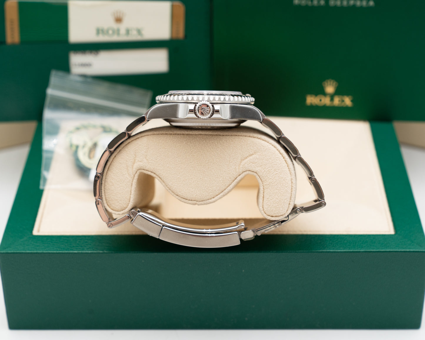 Rolex SeaDweller 40mm 116600 Black Ceramic 2015