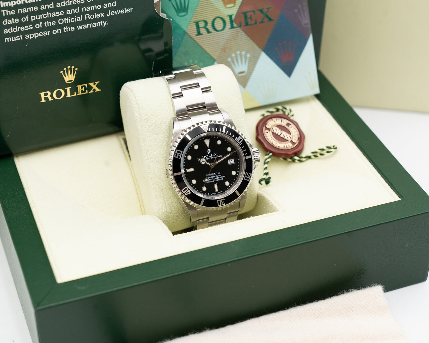 Rolex Seadweller 4000 40mm 16600 Black Aluminum Bezel