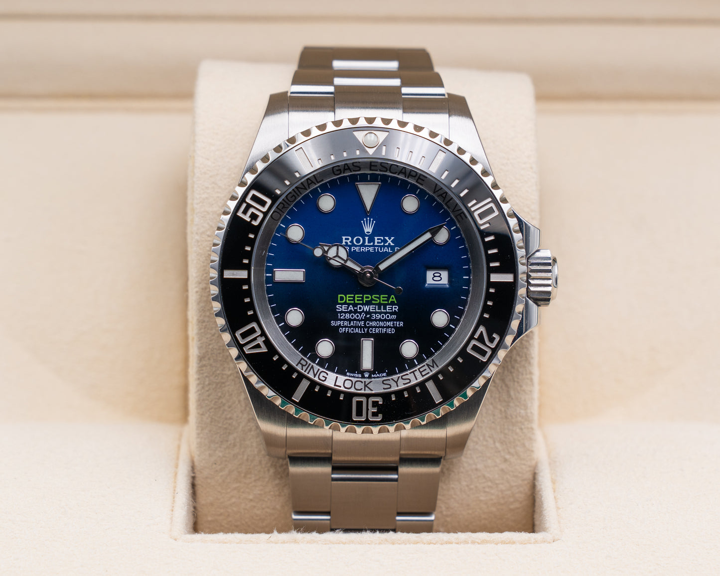 Rolex Sea-Dweller Deepsea 44mm 126660 James Cameron Open Date