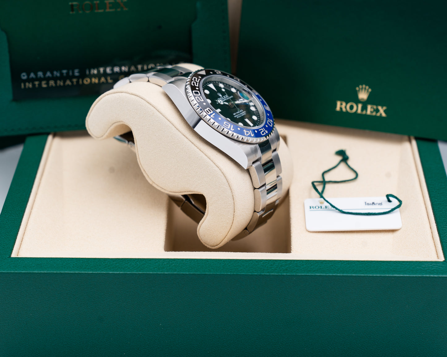 UNWORN STICKERED Rolex GMT Master II 40mm 126710BLNR Batman 2026