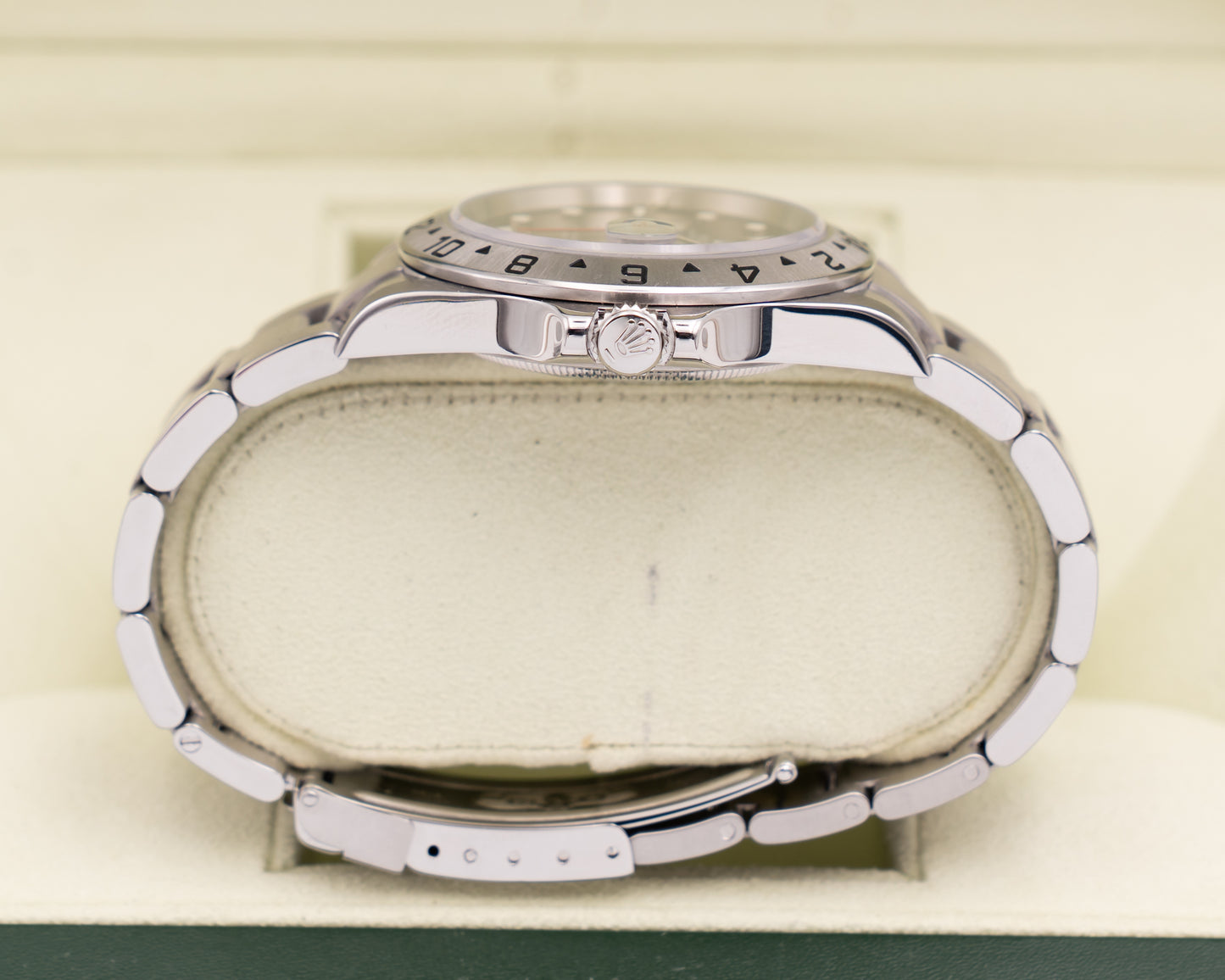 Rolex Explorer II 40mm 16570 Black Dial 2007