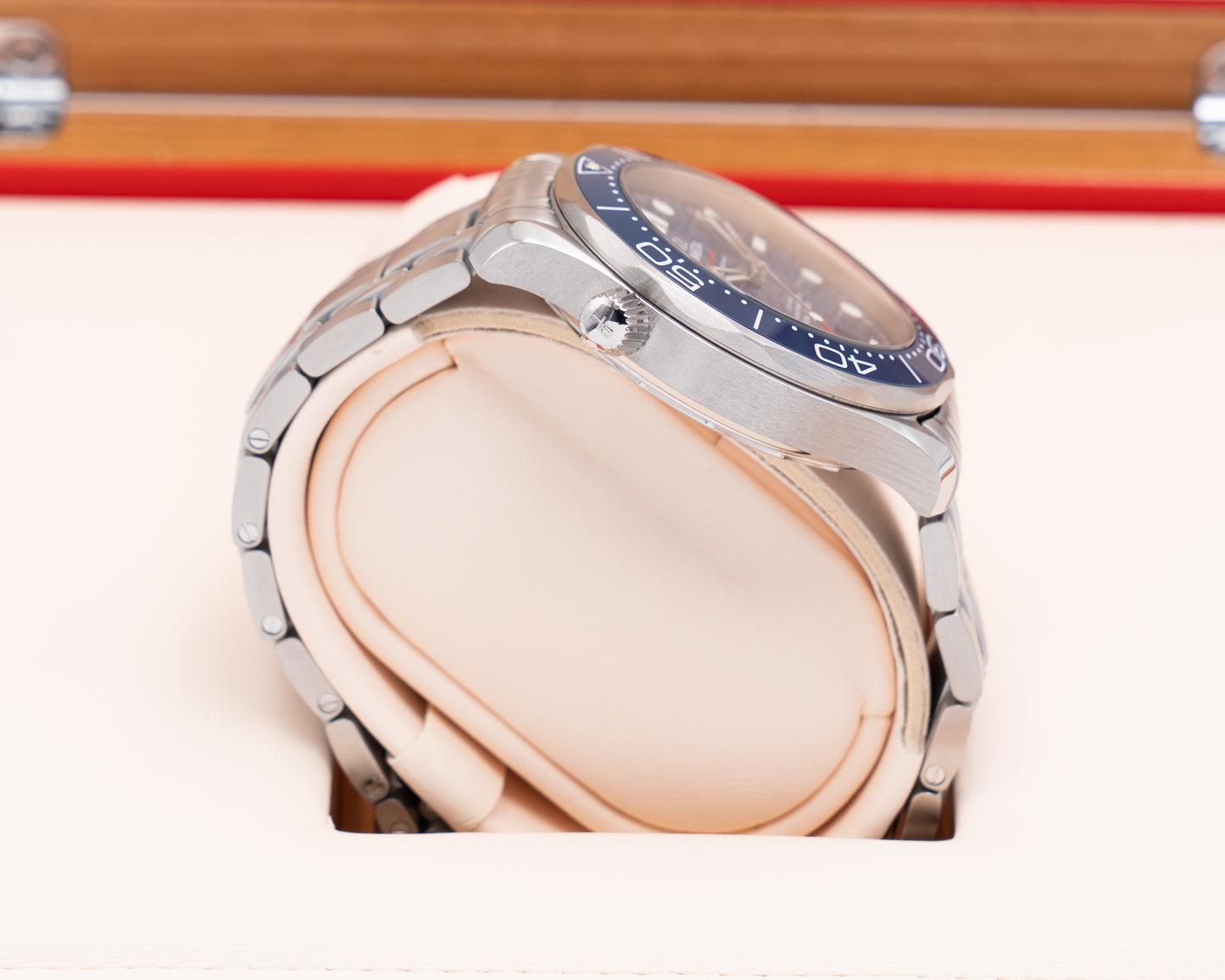 Omega Seamaster Diver 300m 42mm 210.30.42.20.03.001 Blue 2021