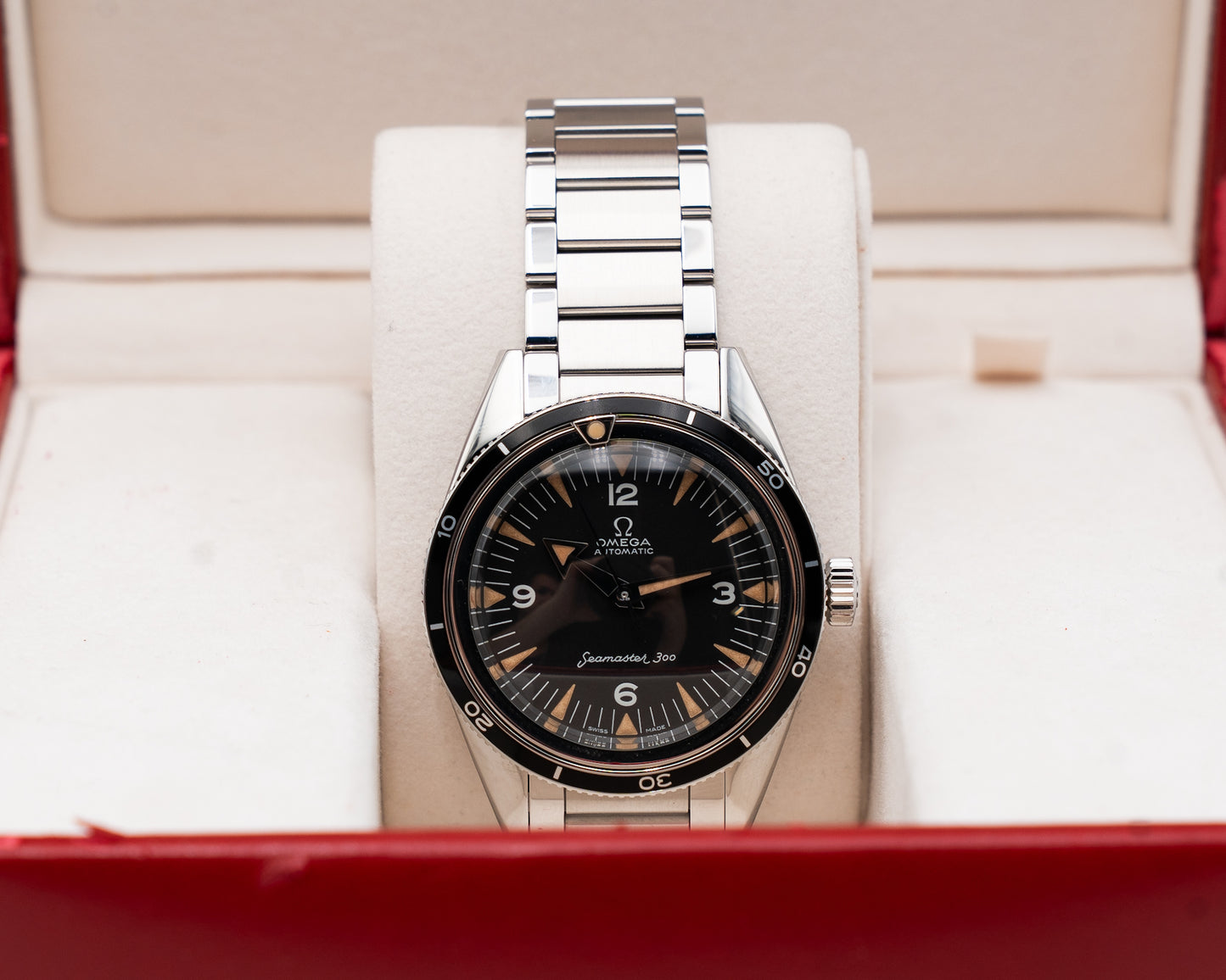 Omega Seamaster Diver 300M Automatic 41mm 2455.50.00 Black Dial Yellow Gold and Stainless Steel