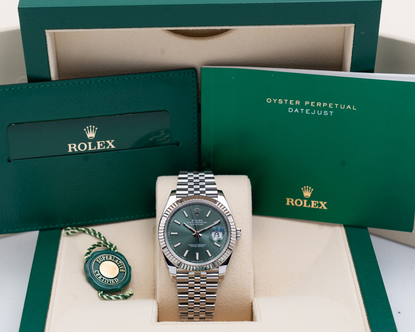 Rolex Datejust 41mm 126334 Green Mint on Jubilee 2023