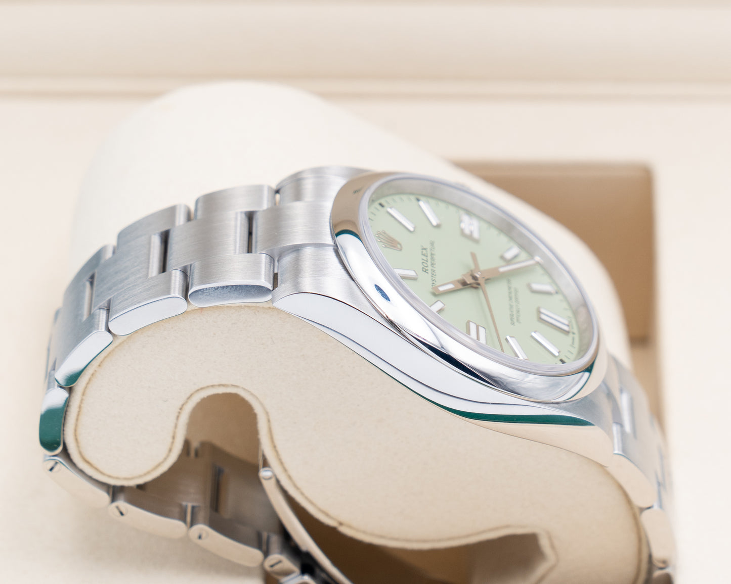 Rolex Oyster Perpetual 41mm 134300 Pistachio 2026