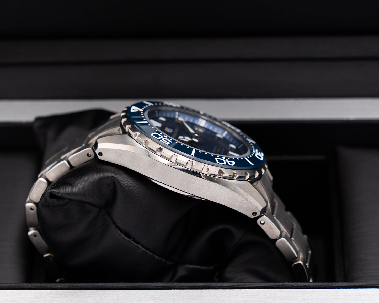 Grand Seiko Evolution 9 43.8mm SLGA023 Blue Dial 2025