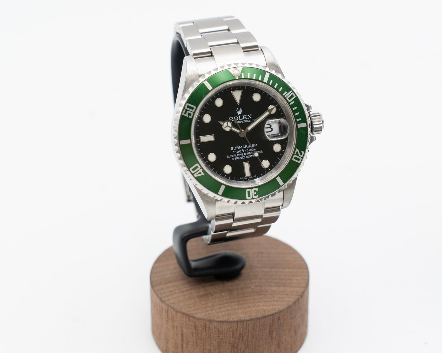 Rolex Submariner Date 16610LV 40mm Green Kermit Inner Engraved 2008