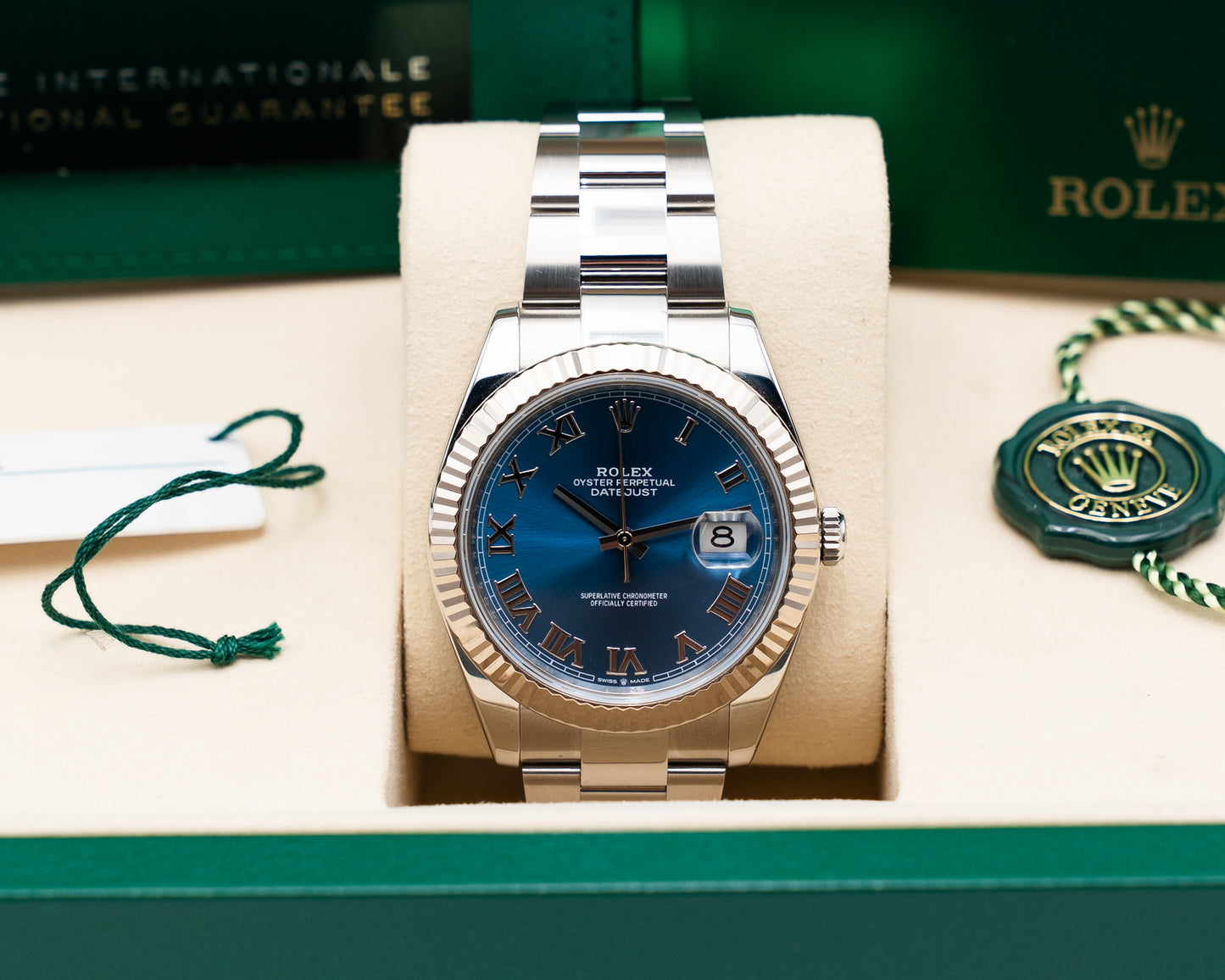 Rolex Datejust 41mm 126334 Azure Blue Roman Dial Fluted Oyster 2026