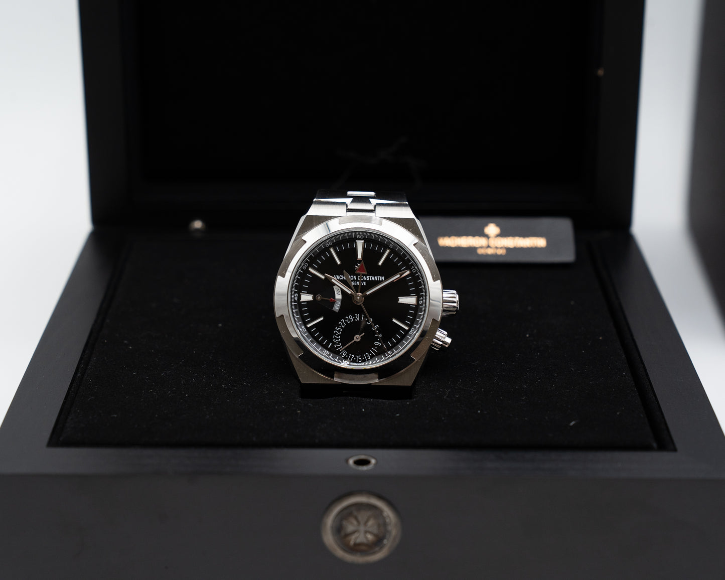Vacheron Constantin Overseas 41mm 7920V/210A-B546 Dual Time Black Dial 2024