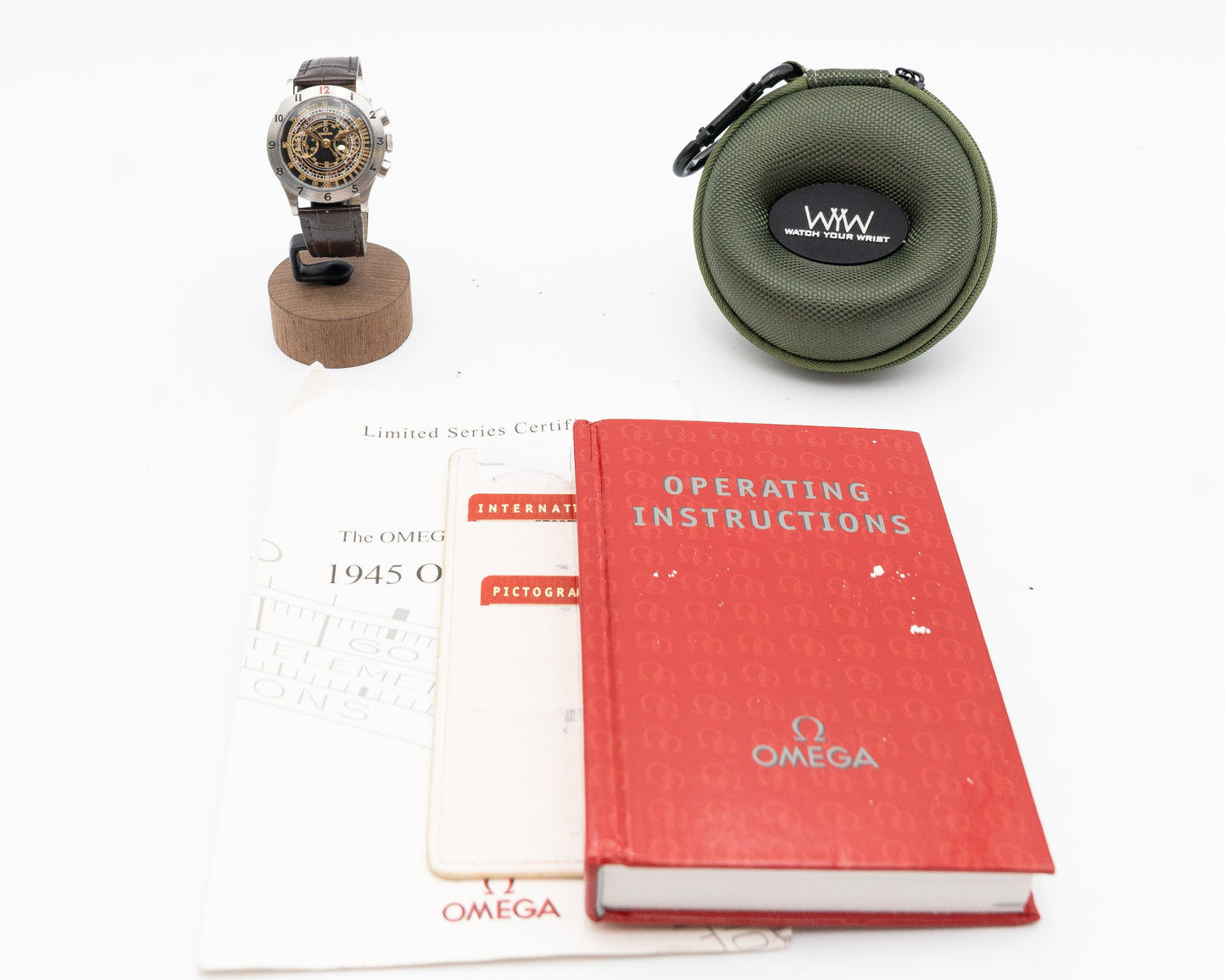 Omega Collection Meseum No. 3 1945 Chronograph 37mm 5702.50.02 Black Dial 2007