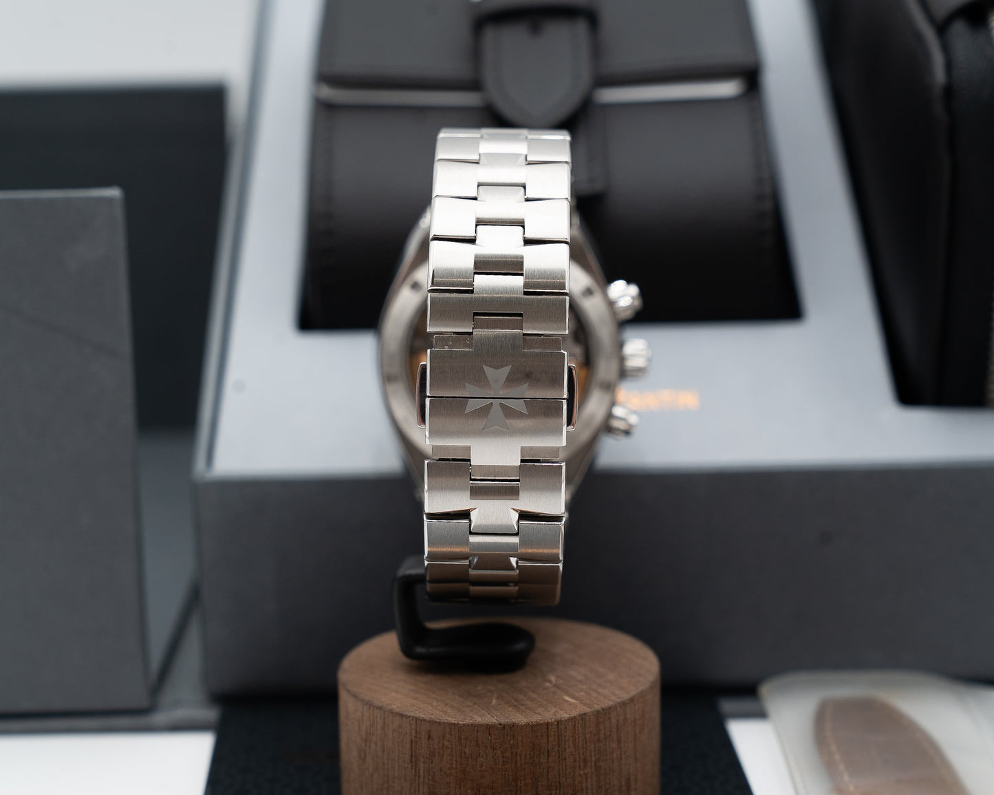 Vacheron Constantin Overseas Chronograph Date 42.5mm 5500V/110A-B147 Brown Dial 2018