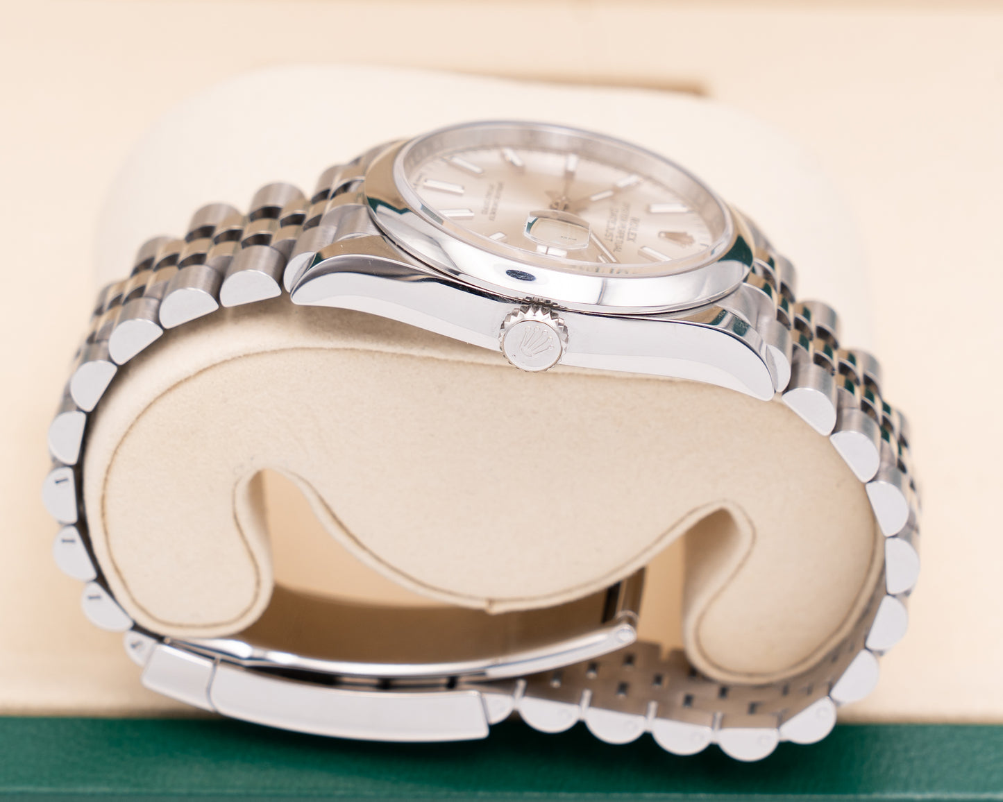 Rolex DateJust 36mm 126200 Smooth Jubilee 2026