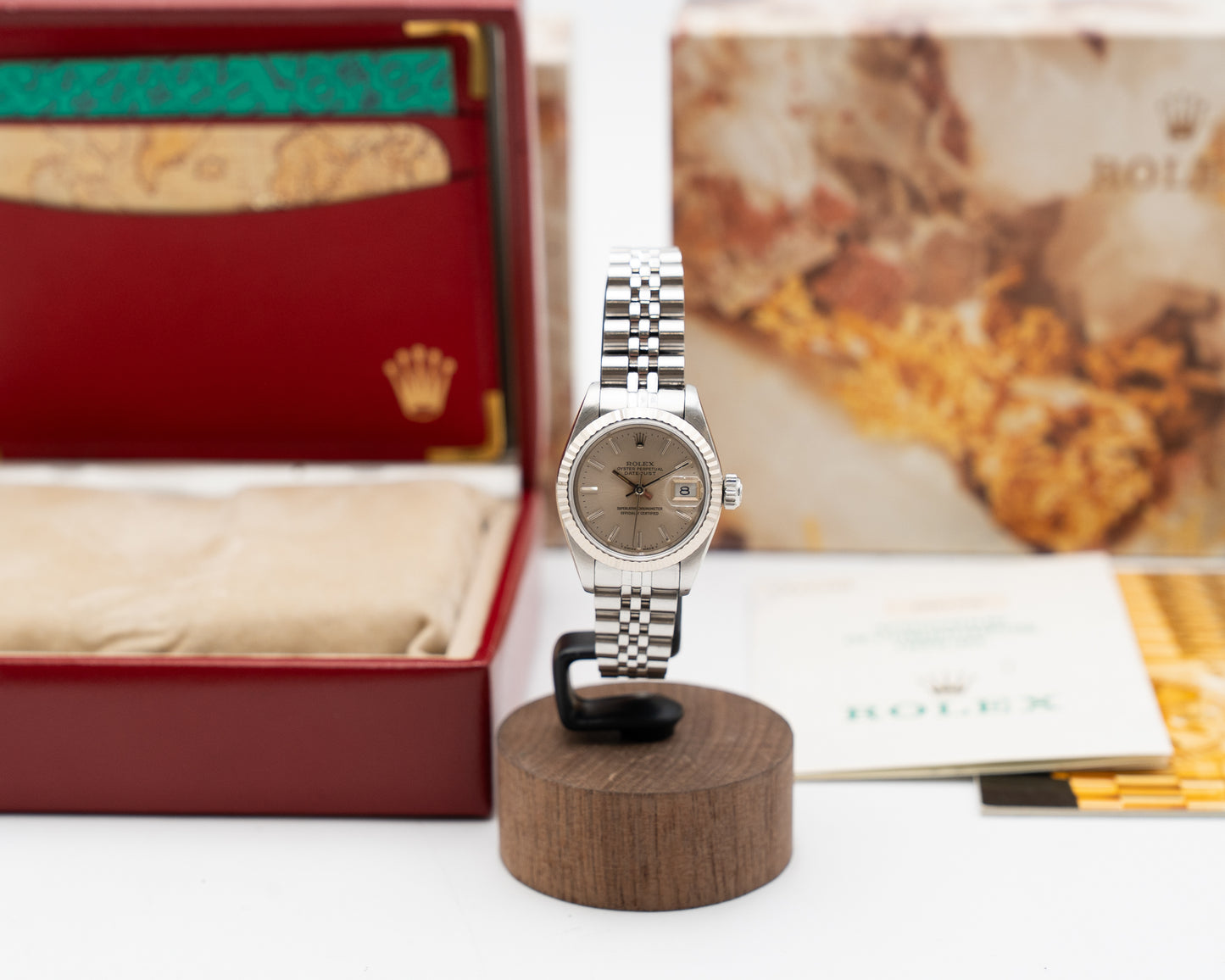 Rolex Datejust 69174 26mm Silver Dial Fluted Jubilee 1991