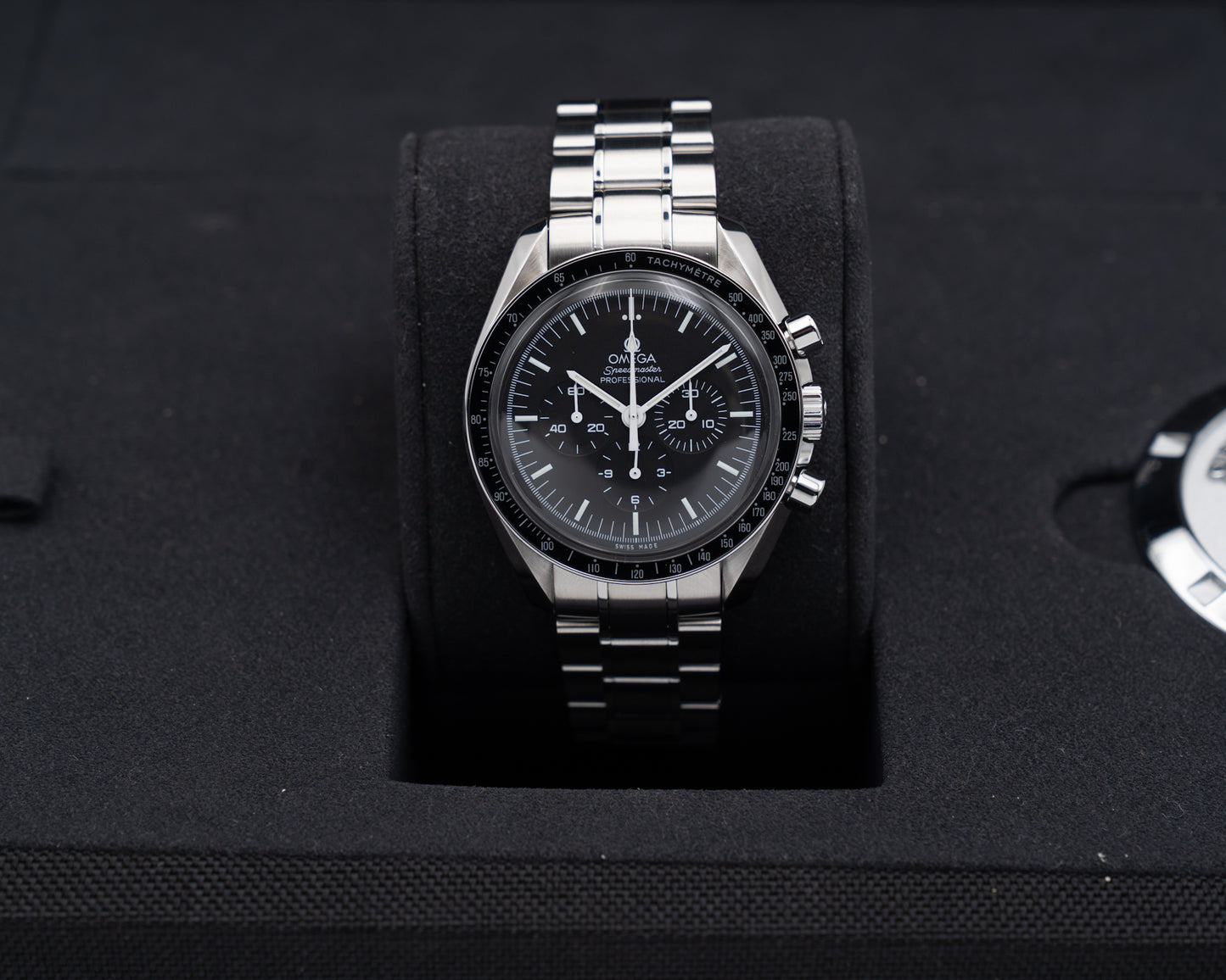 Omega Speedmaster Professional Moonwatch 42mm 311.30.42.30.01.005 Big Box Black Dial 2015
