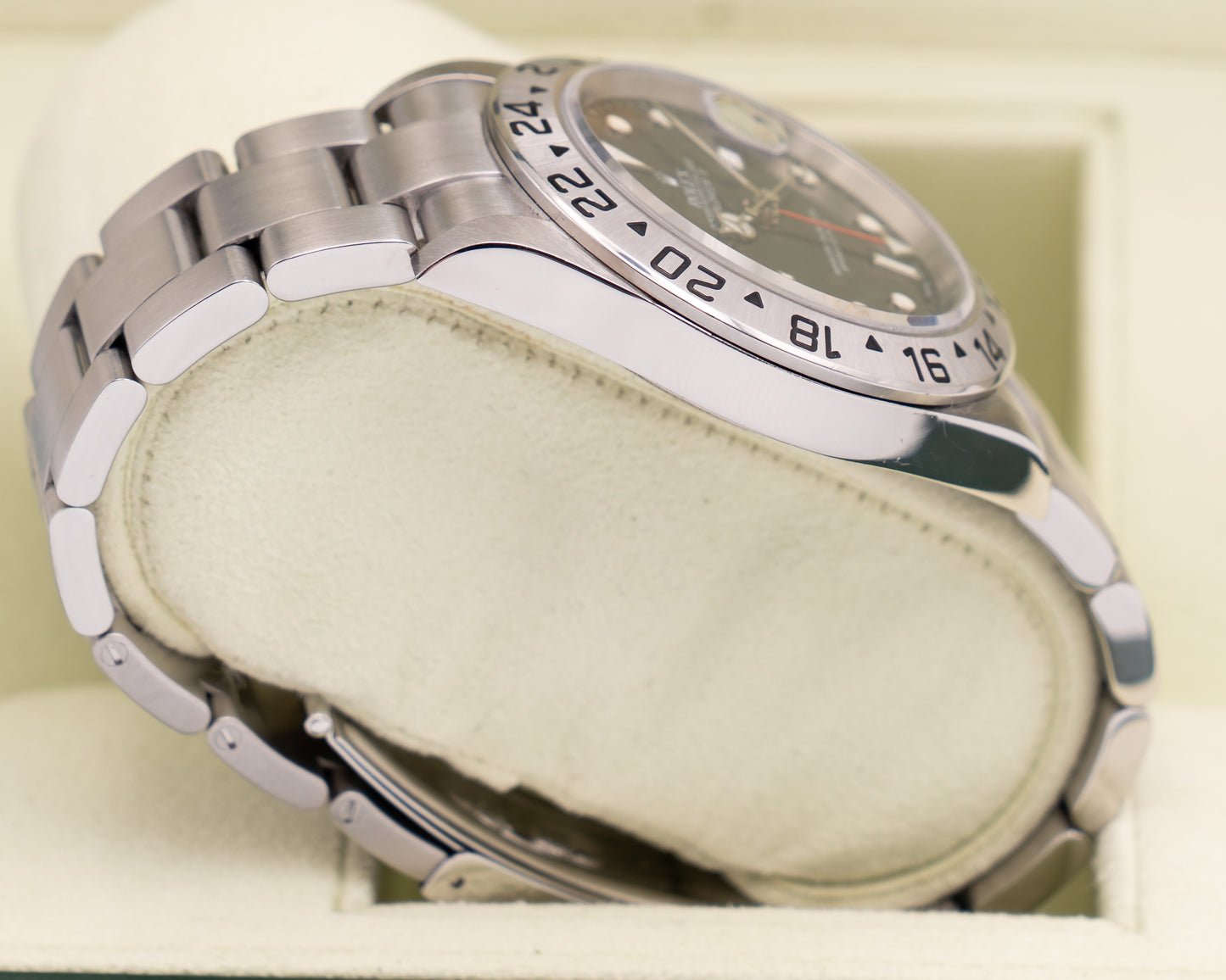 Rolex Explorer II 40mm 16570 Black Dial 2007