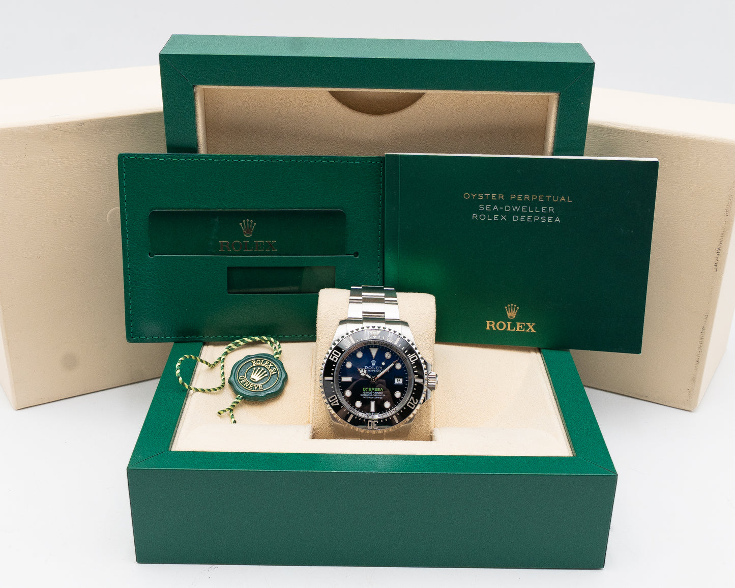 Rolex Sea Dweller 44mm 136660 Deepsea James Cameron 2024