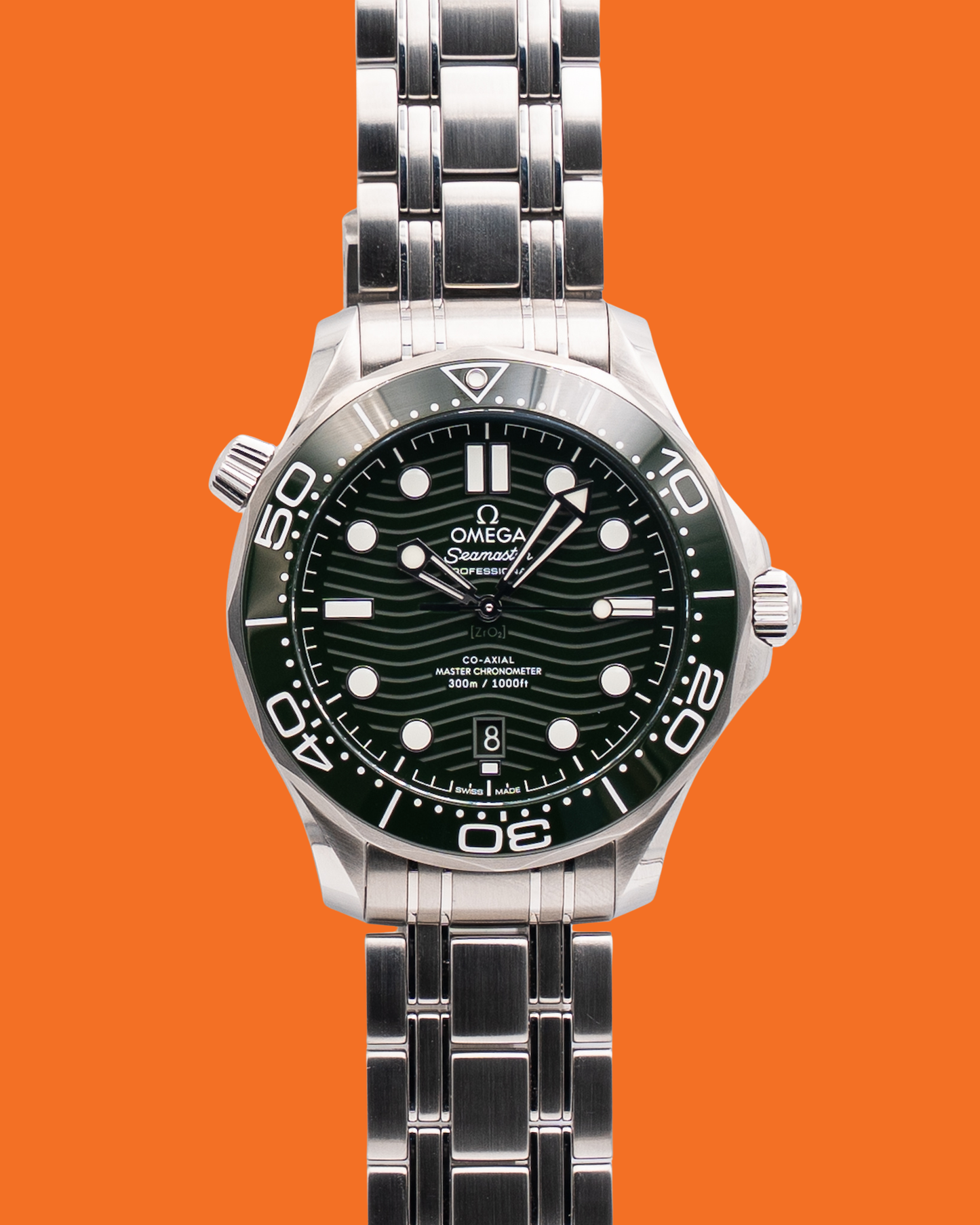 UNWORN  Omega Seamaster Diver 300M 42mm 210.30.42.20.10.001 Green "Seaweed" 2026