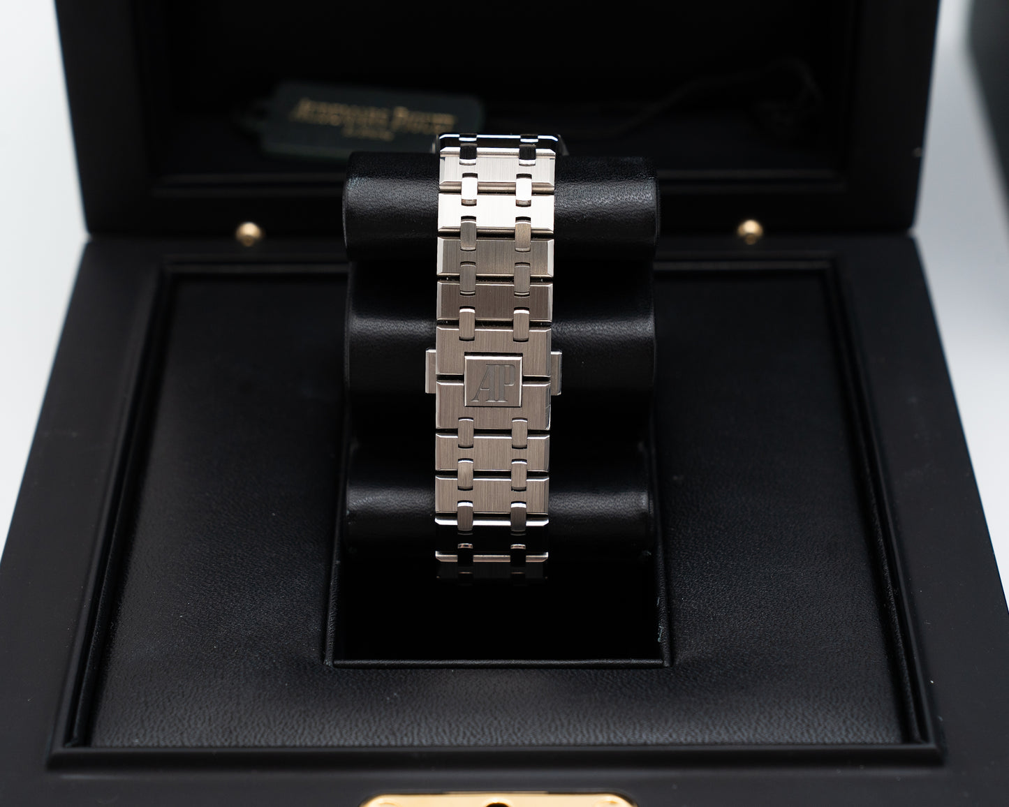 Audemars Piguet Royal Oak Chronograph 41mm 26331st Stainless Steel / Silver Panda Chronograph