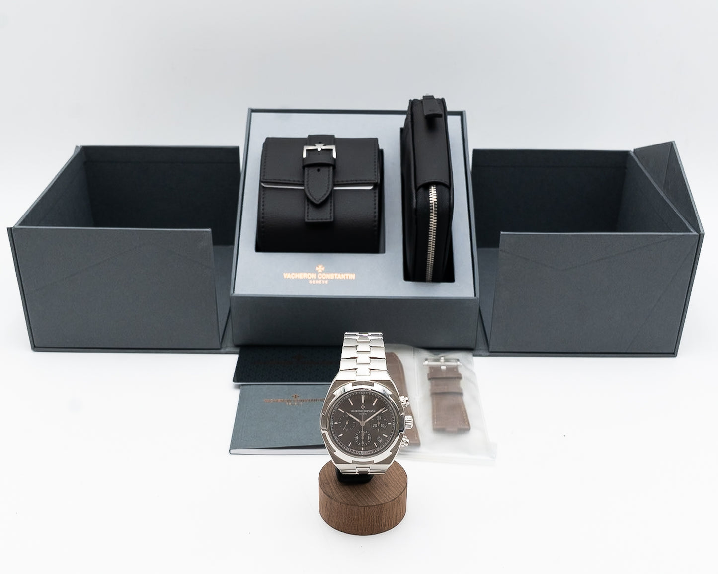 Vacheron Constantin Overseas Chronograph Date 42.5mm 5500V/110A-B147 Brown Dial 2018