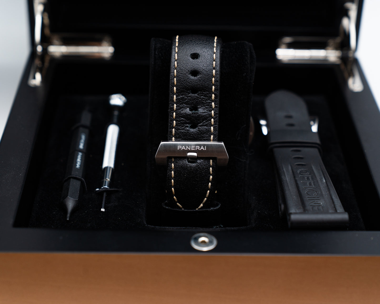 Panerai Luminor Marina 1950 3 Days Automatic Dirty Dial 44mm pam00359 Black Dial 2015