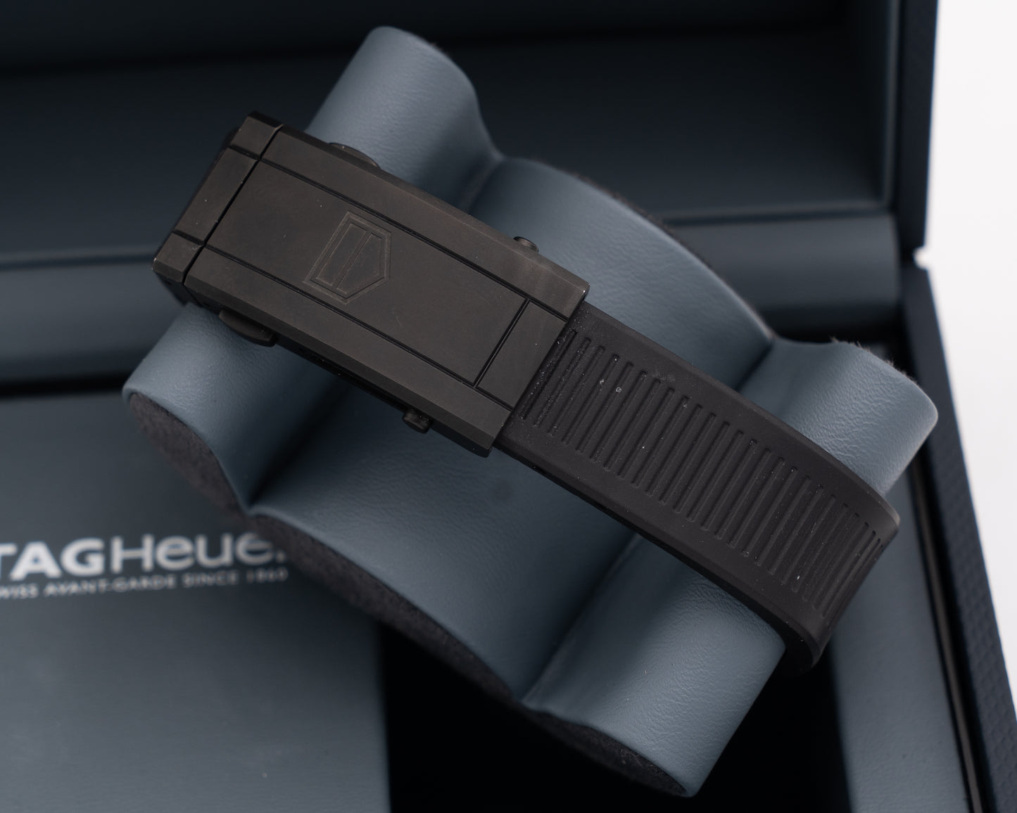 Tag Huer Aquaracer Professional 300 Date 43mm WBP201D White Dial Black DLC Coated Case 2023