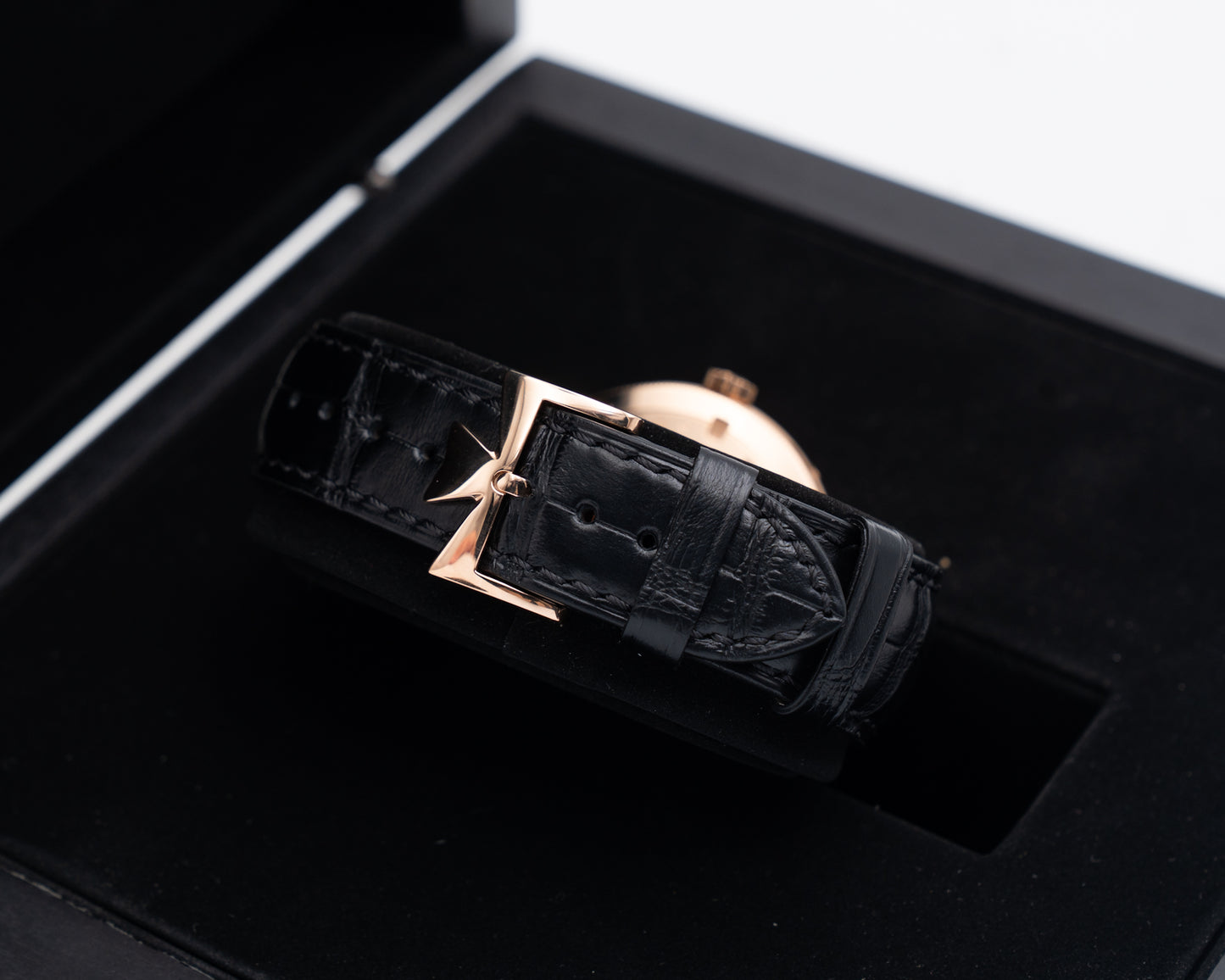 Vacheron Constantin Traditionelle 41mm 4020T/000R-B654 Rose Gold Open Face Complete Calendar 2025