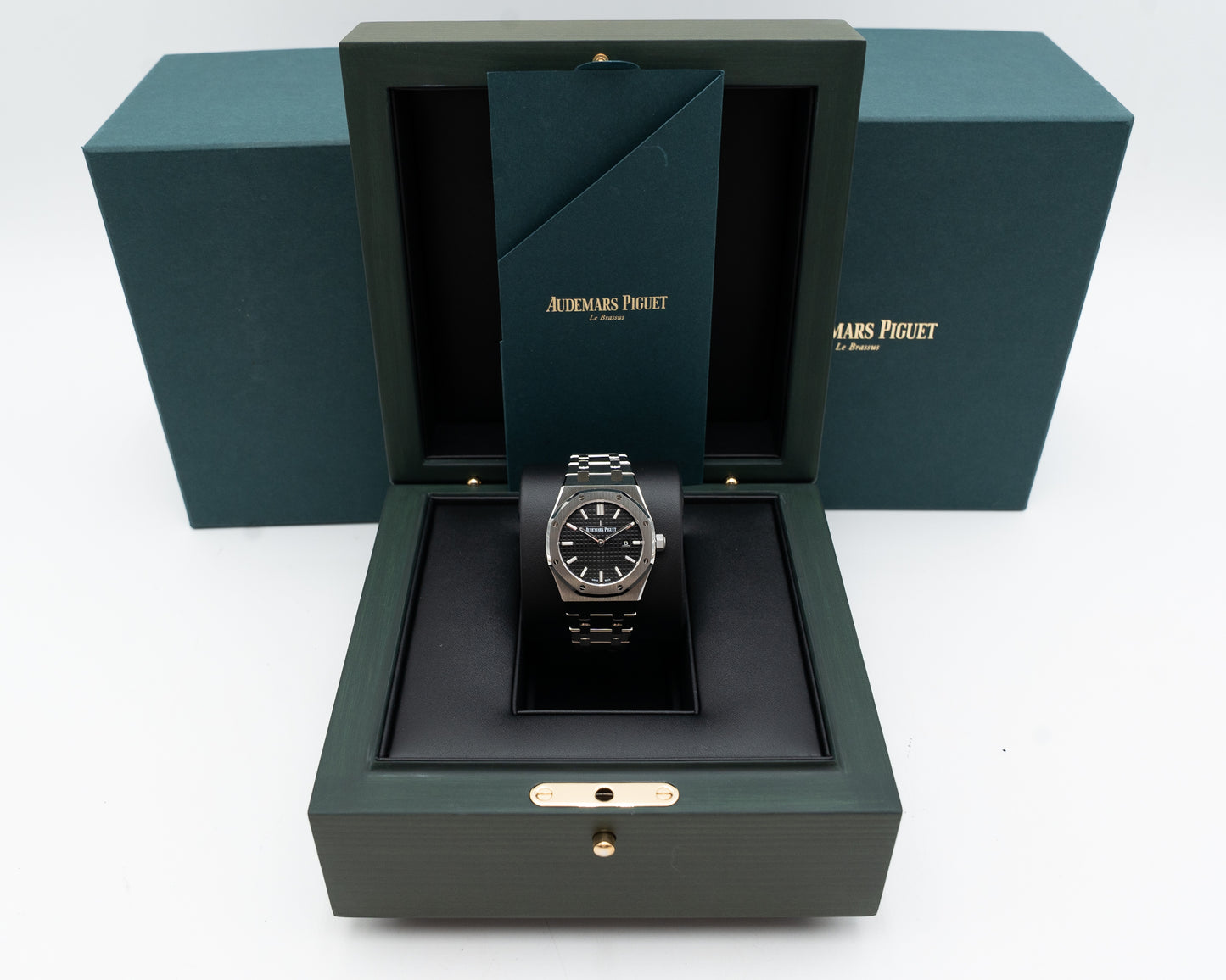 UNWORN Audemars Piguet Royal Oak Quartz 67650st 33mm Black Dial 2026
