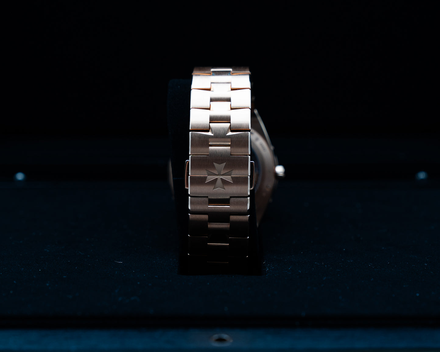 Vacheron Constantin Overseas Perpetual Calendar Ultra-Thin 41.5mm 4300v Pink Gold Blue Dial 2021