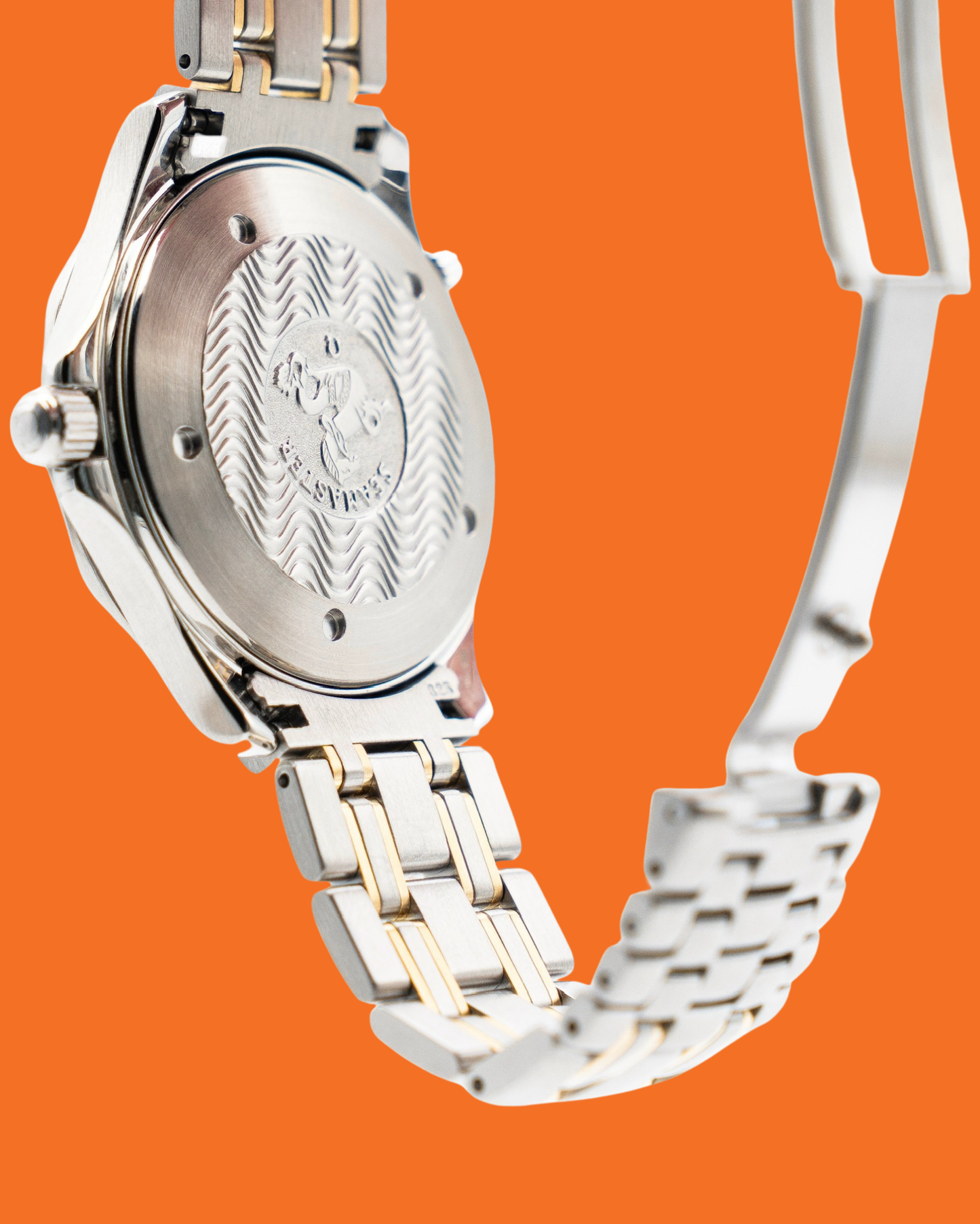 Omega Seamaster Diver 300M Automatic 41mm 2455.50.00 Black Dial Yellow Gold and Stainless Steel