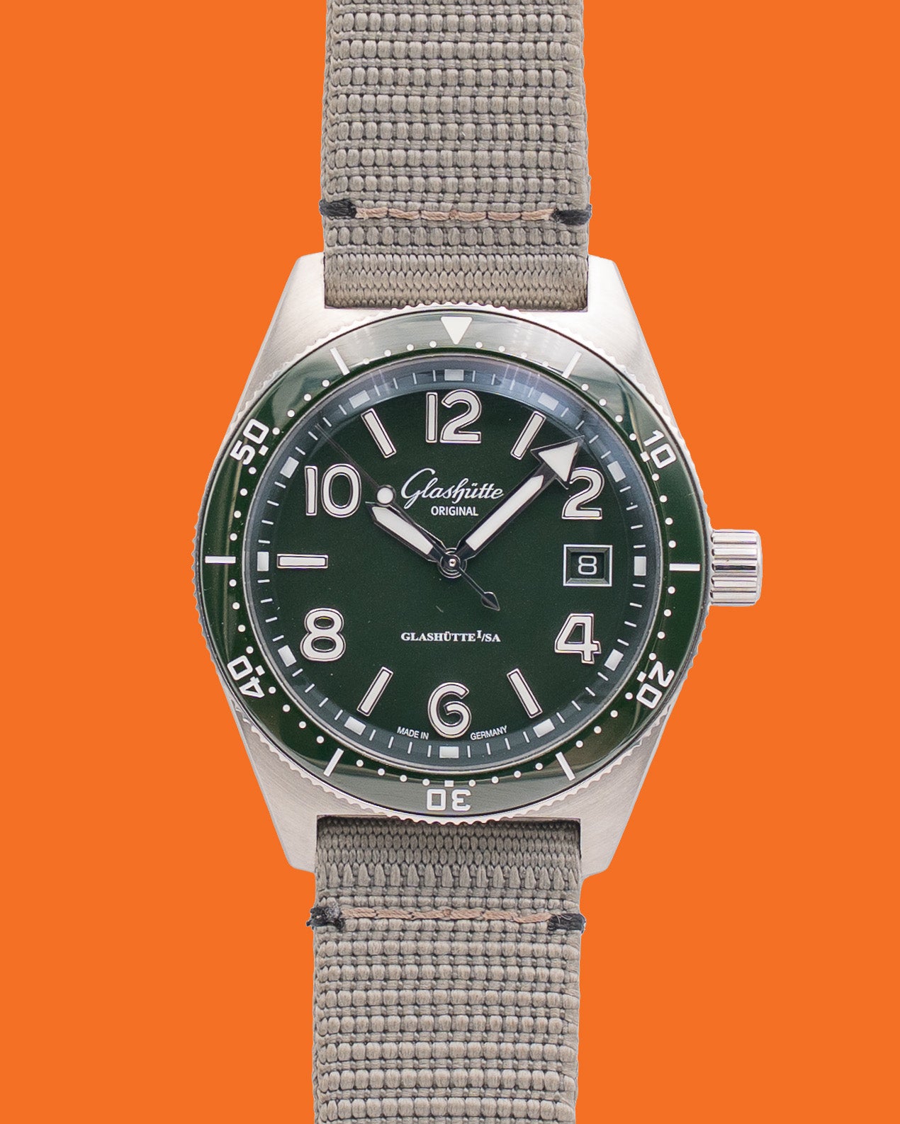 Glashütte SeaQ 39.5 mm 1-39-11-13-83-08 Green DIal Green Bezel