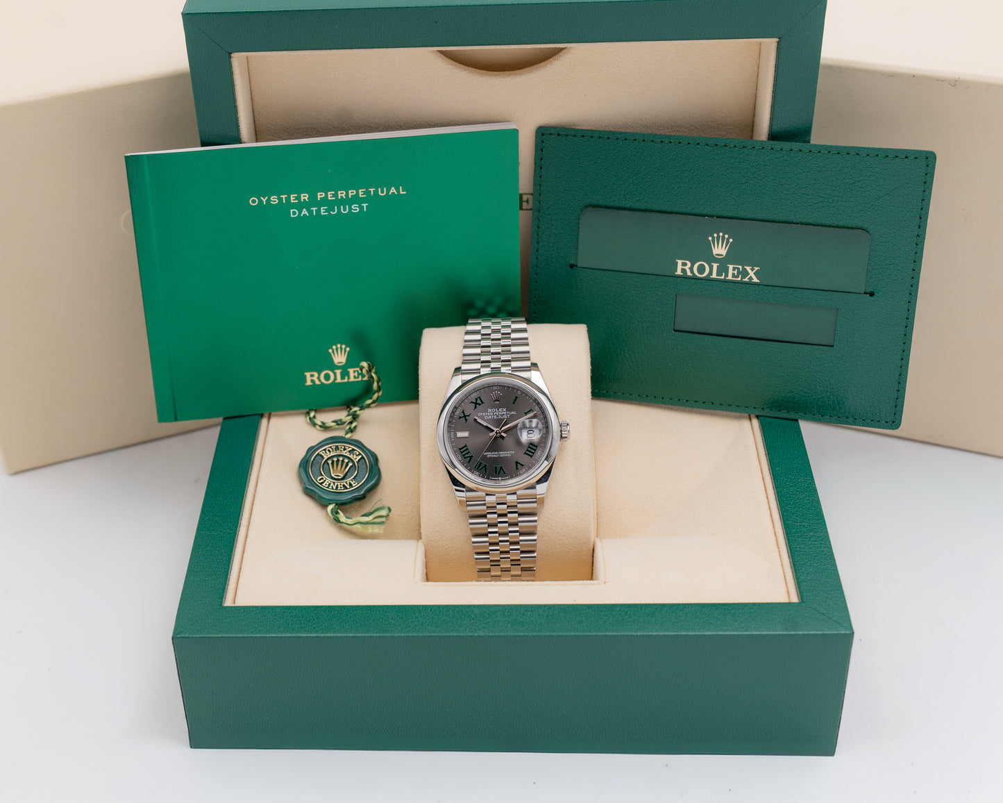 Rolex Datejust 36mm 126200 Wimbledon smooth jubilee 2022