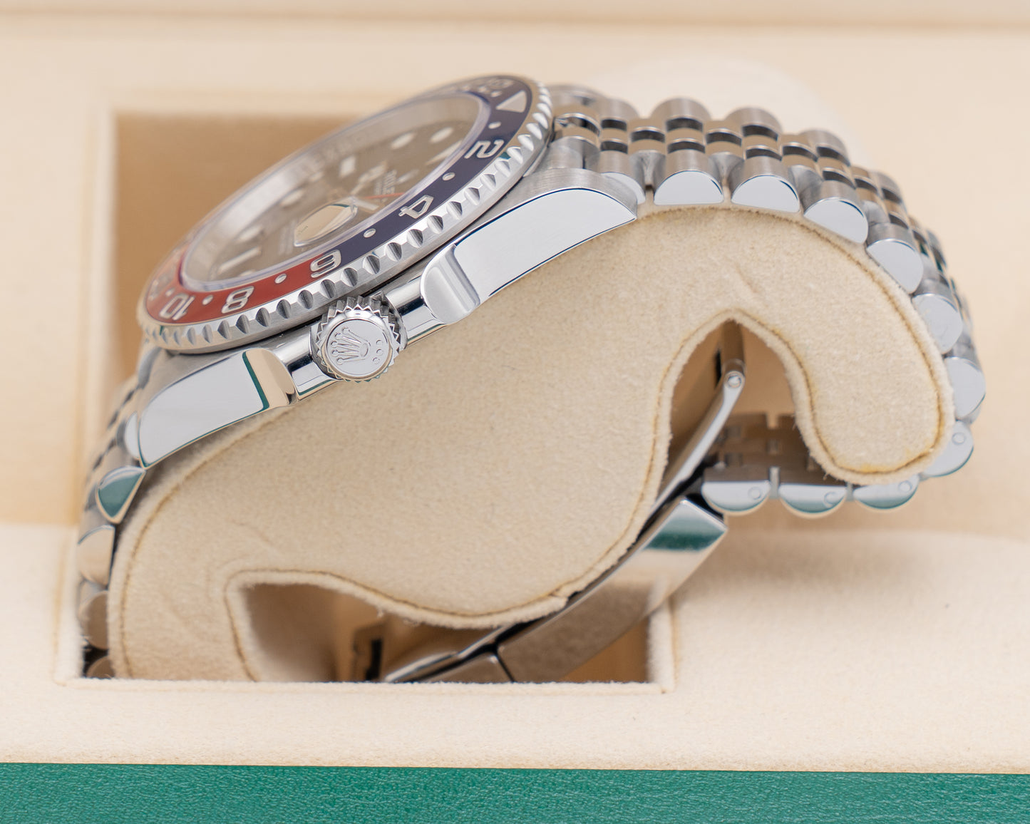 Rolex GMT Master II 40mm 126710BLRO Pepsi on Jubilee 2020