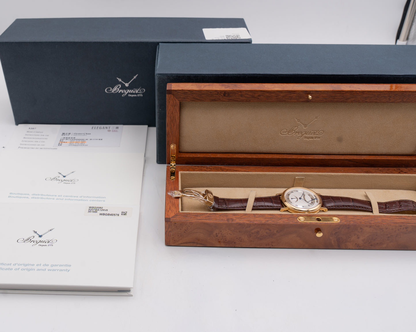 Breguet Classique 39mm 5207BA/12/9V6 Yellow gold Retrograde Seconds 2014