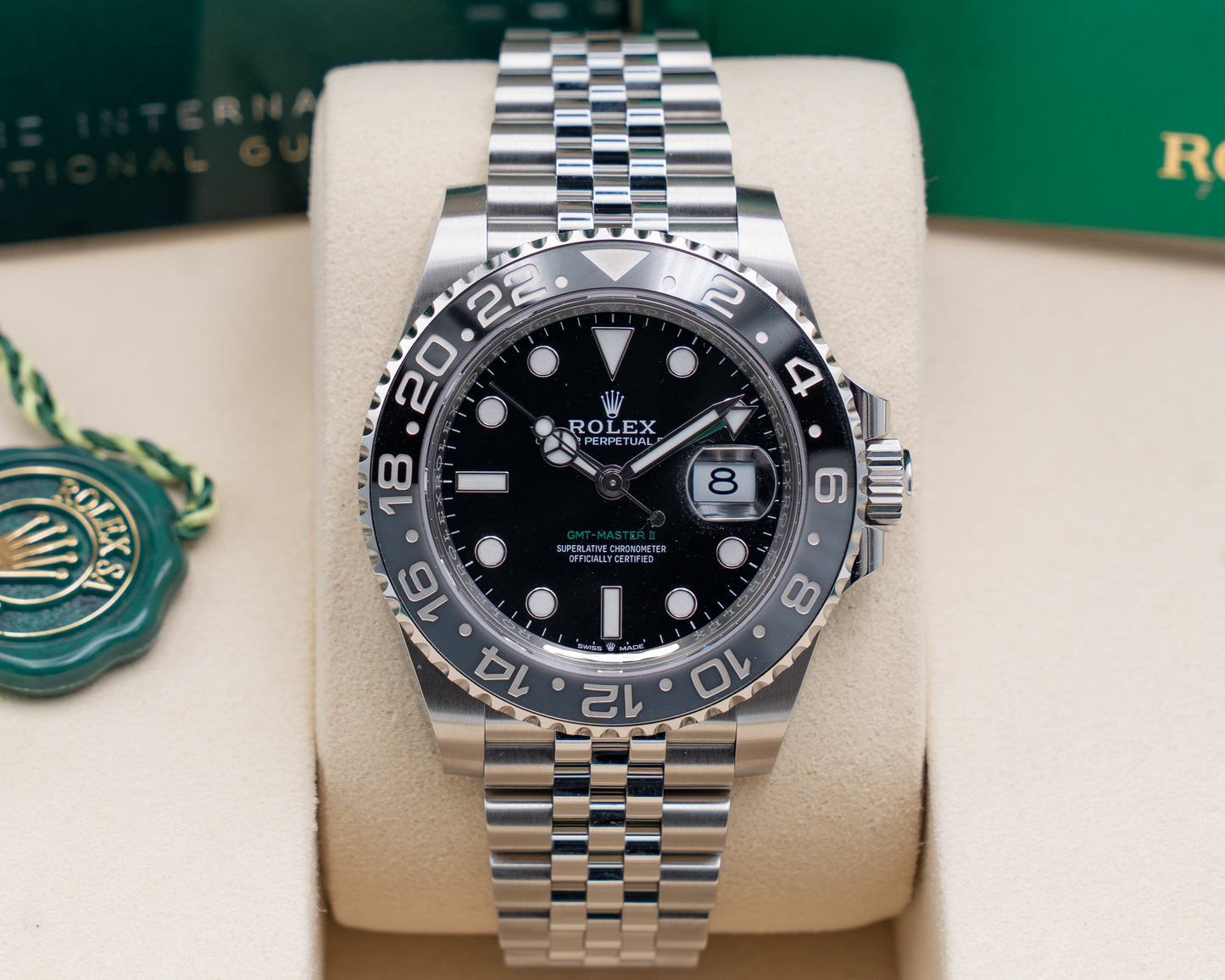 UNWORN Rolex GMT-Master II 40mm 126710GRNR Bruce Wayne Jubilee 2026