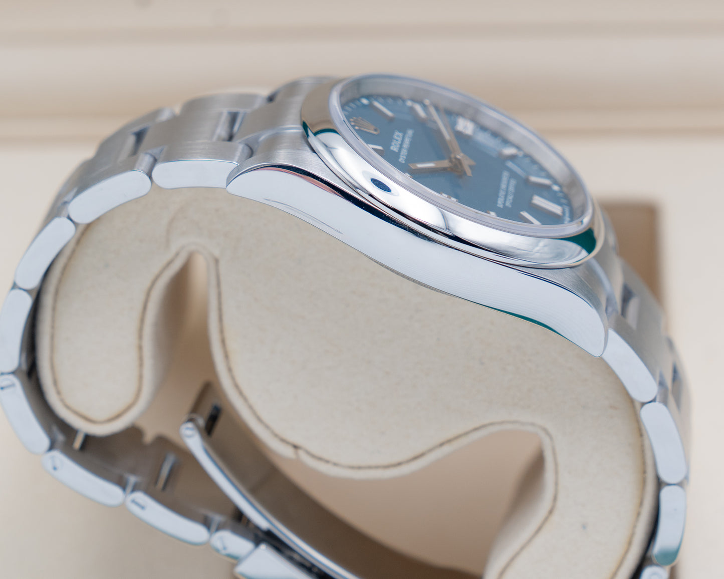 Rolex Oyster Perpetual 36mm 126000 Med Blue Dial 2025