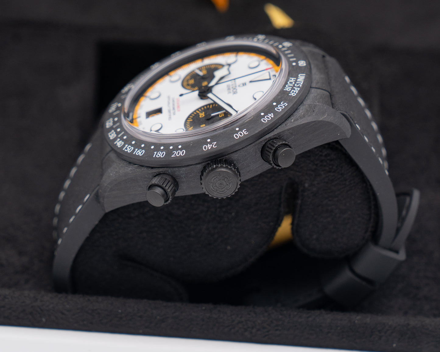 UNWORN Tudor Black bay Chrono Carbon 26 42mm 79377KN Carbon Case Yellow and White Dial 2026