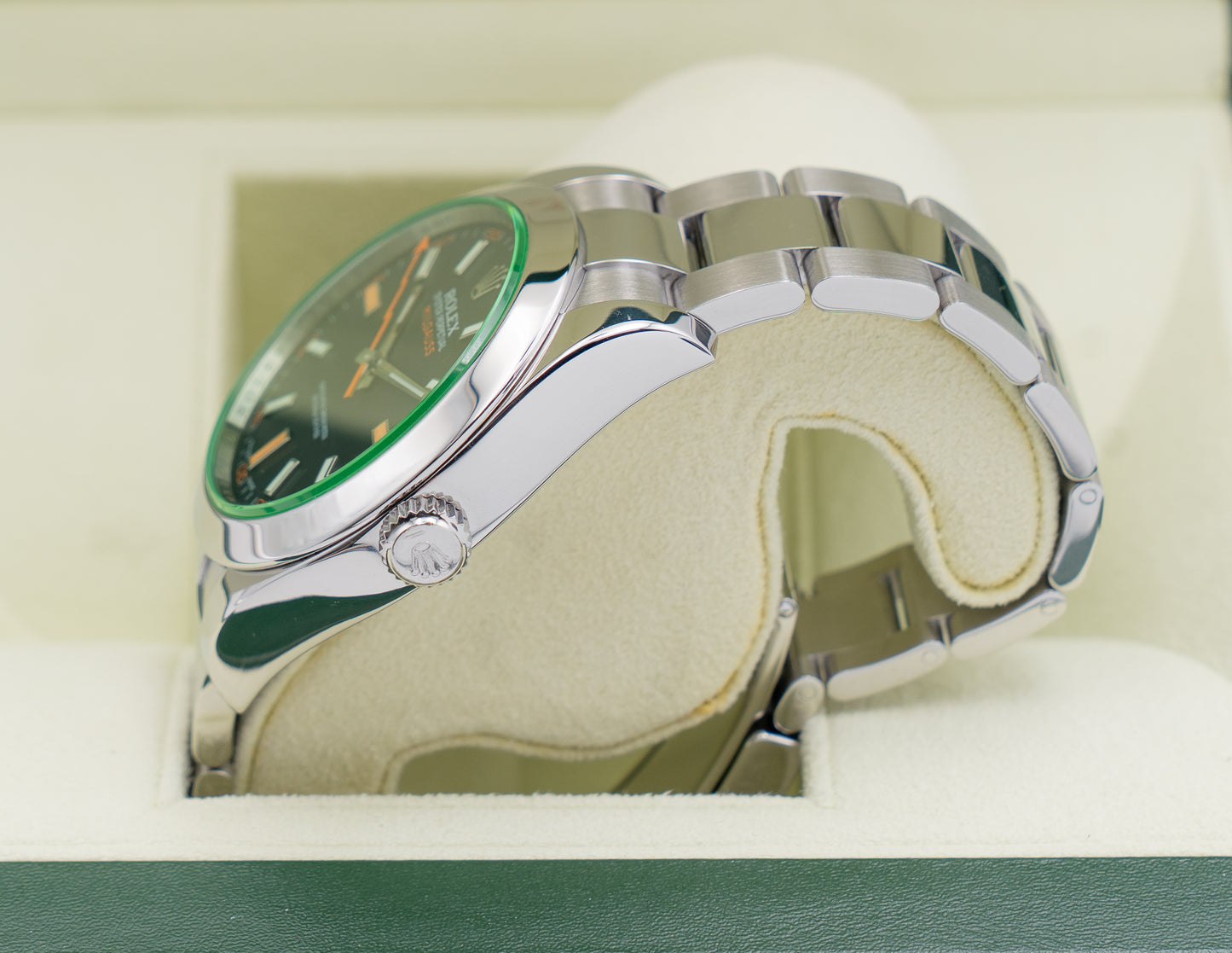 Rolex Milgauss 40mm 116400 Green Crystal Black Dial 2008