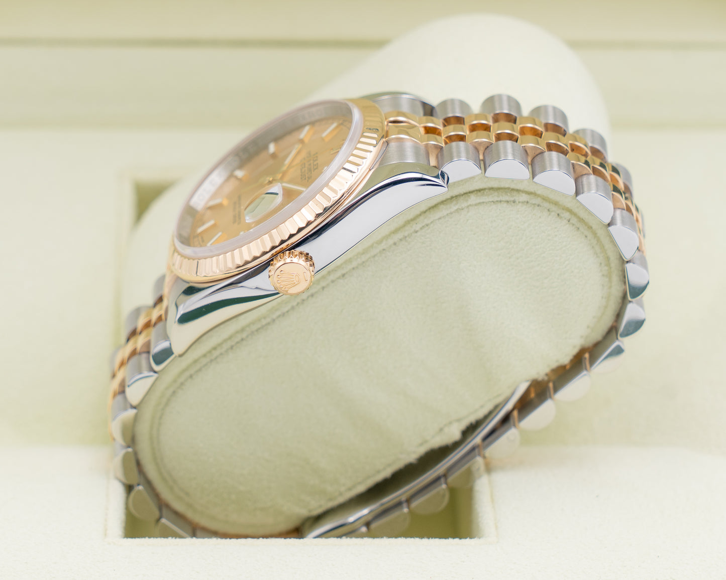 Rolex Datejust 36mm 116233 Two Tone Champagne Jubilee 2008