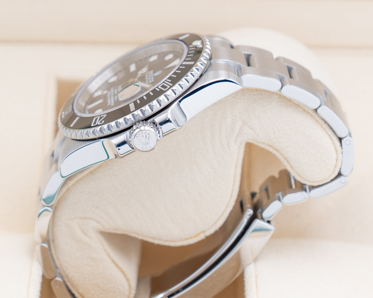 Rolex Submariner 40mm 116610LN Black dial Z serial