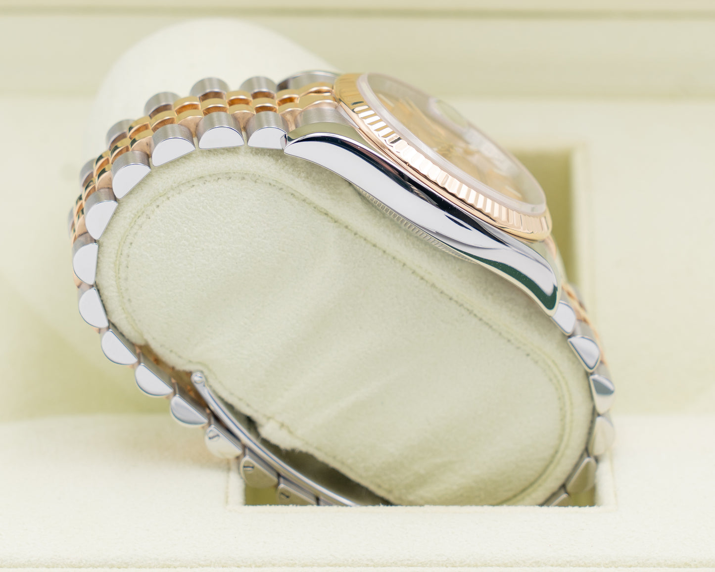 Rolex Datejust 36mm 116233 Two Tone Champagne Jubilee 2008