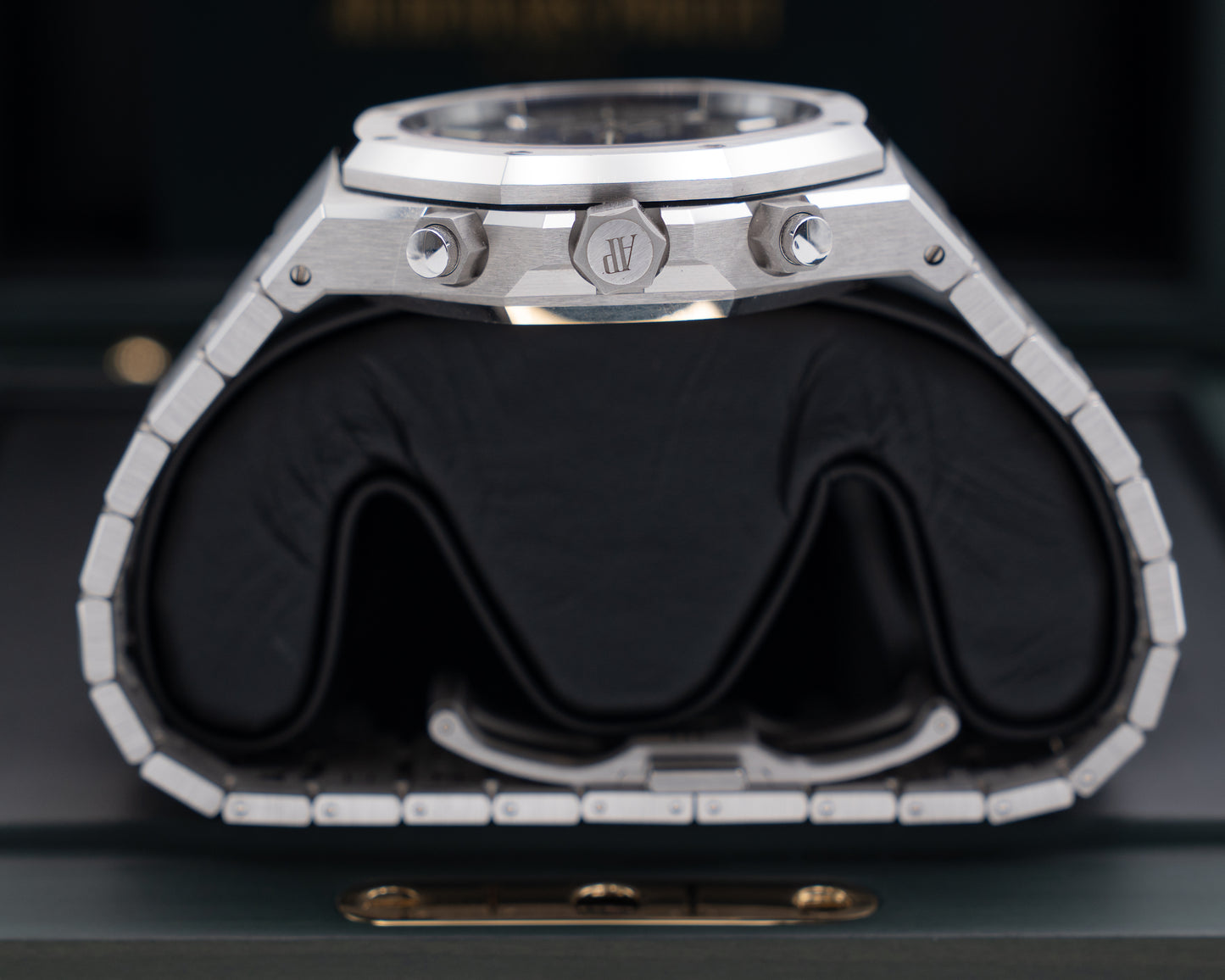 Audemars Piguet Royal Oak Selfwinding Chronograph 41mm 26240BC Blue Dial White Gold 2025